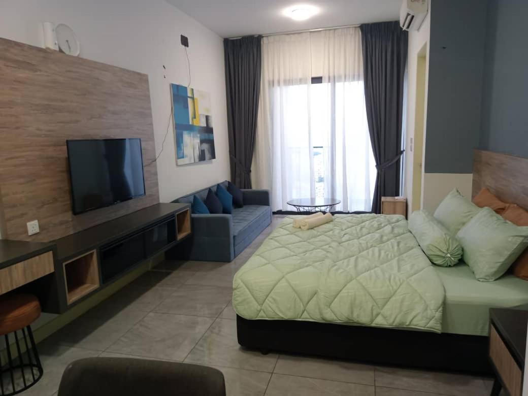 Homestay Shah Rizki At Imperio With Swimming Pool Muslim Friendly ملقا المظهر الخارجي الصورة